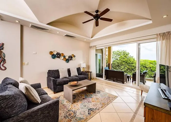 Oceanview Escape Large Pool And 247 Security! 4*